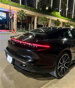بورش تايكان